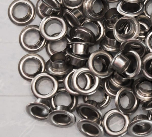 Люверсы серебро d 4мм (1000 шт.)