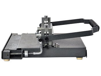 Машина переплетная TD-2740 2:1/3:1 кругл. отв. Машина переплетная TD-2740 2:1/3:1 кругл. отв.